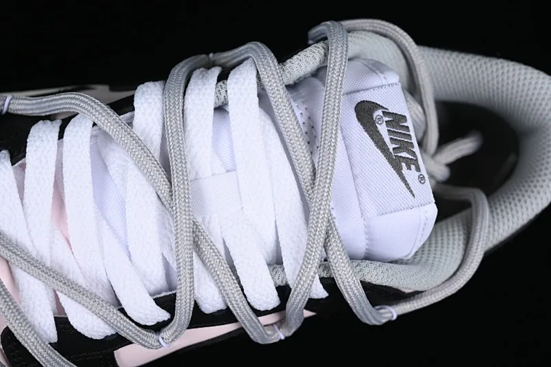 All Categories Nk SB Dunk Series Nk SB Dunk Low Low-top Sneakers Nk Dunk Low Sweetheart Hot Girl Valentine's Day Black Pink SB Strap Low-top Casual Sneakers DD1503-117